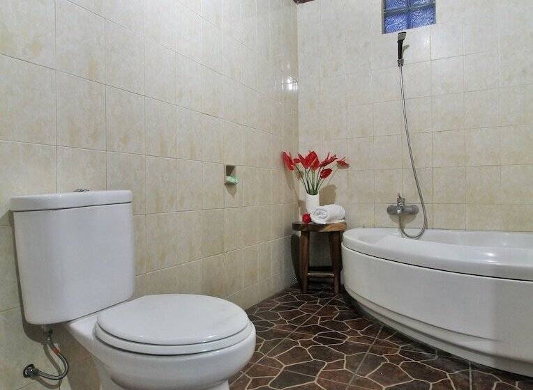 Номер Классика Двуспальная Кровать, Abangan Bungalow
