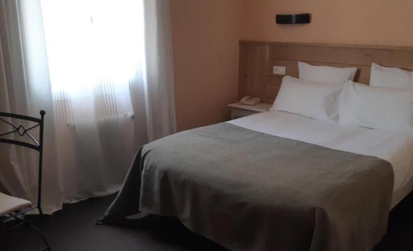 اتاق استاندارد, Hôtel Des Roches   Climatisation