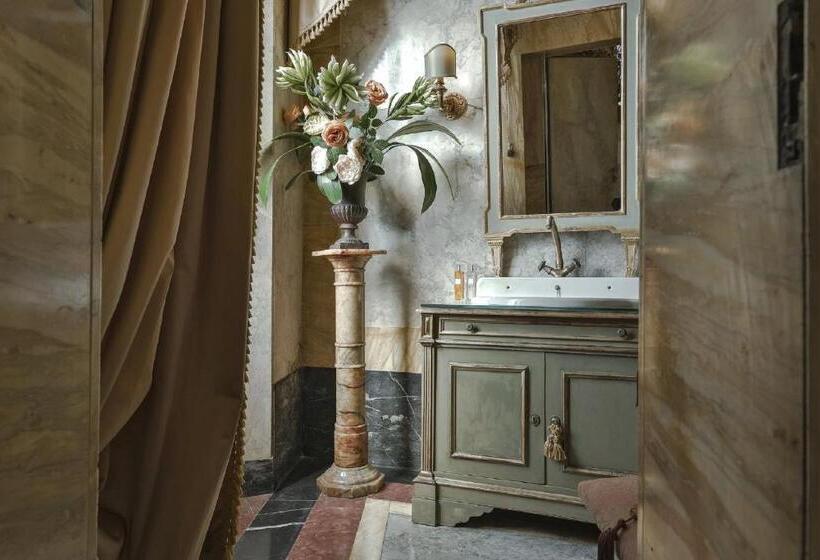 스위트, Palazzo Coli Bizzarrini