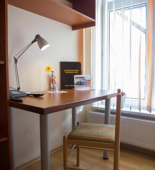 اتاق استاندارد یک نفره, Garni Haus Zum Gutenberg