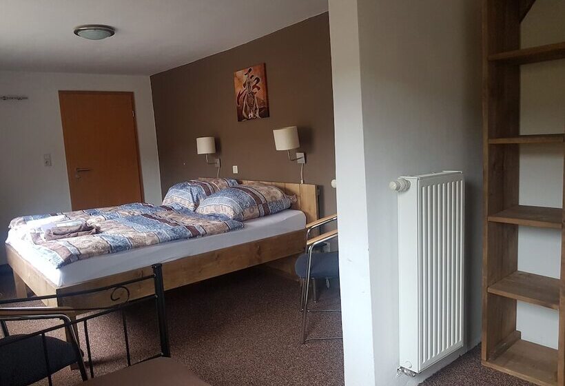 Трехместный Номер Комфорт, Landgasthof Nesselbach