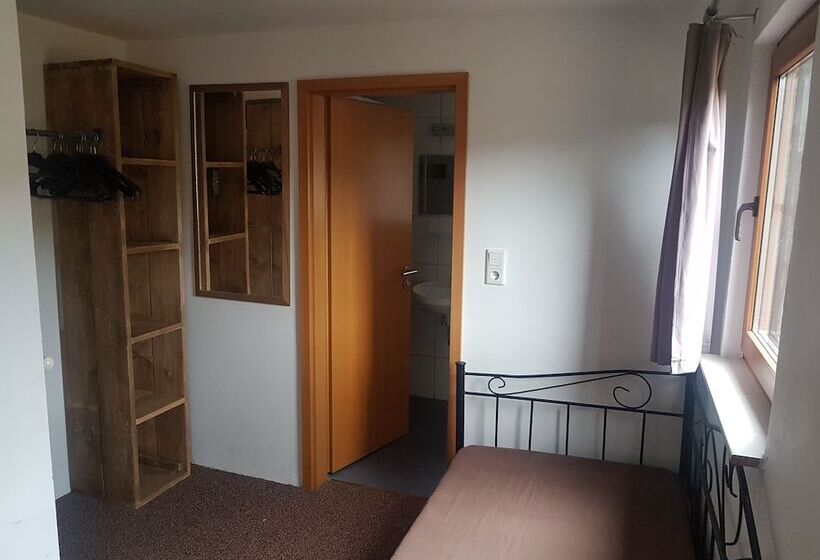 Трехместный Номер Комфорт, Landgasthof Nesselbach
