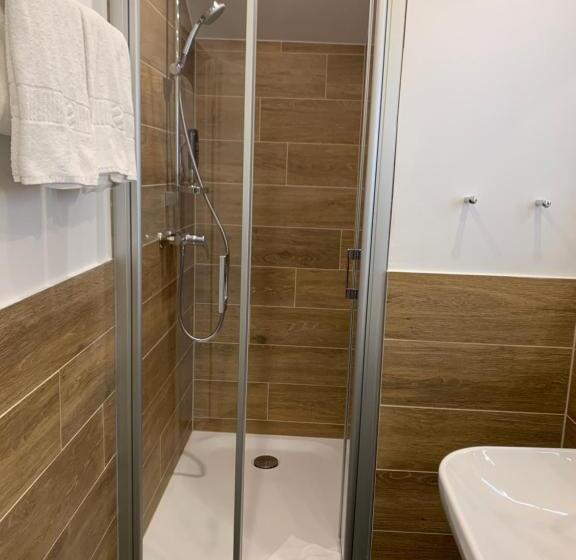 اتاق استاندارد سه نفره, Marias Inn   Bed & Breakfast