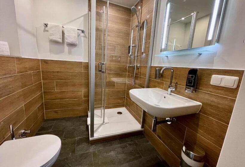 استودیوی استاندارد, Marias Inn   Bed & Breakfast