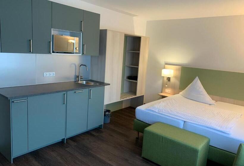 استودیوی استاندارد, Marias Inn   Bed & Breakfast