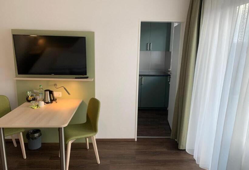 استودیوی استاندارد, Marias Inn   Bed & Breakfast