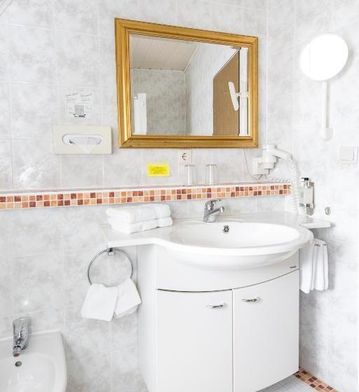 Полулюкс, Klassik Hotel Am Tor