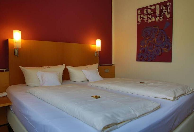 适合残疾人使用的标准间, Weinhotel Wasem