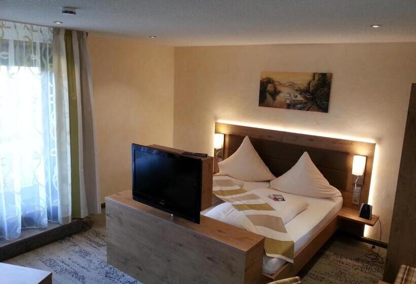 발코니 수피리어 룸, Wellness Hotel Talblick