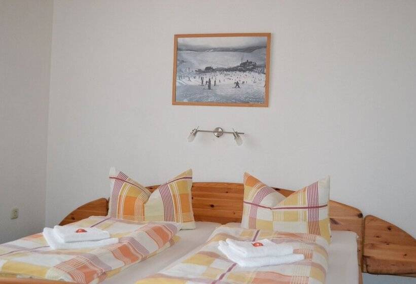 Семейный Номер, Pension Am Zechengrund