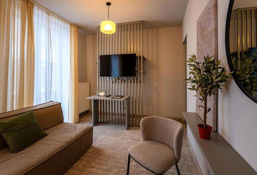 Номер Deluxe, Erbenhof