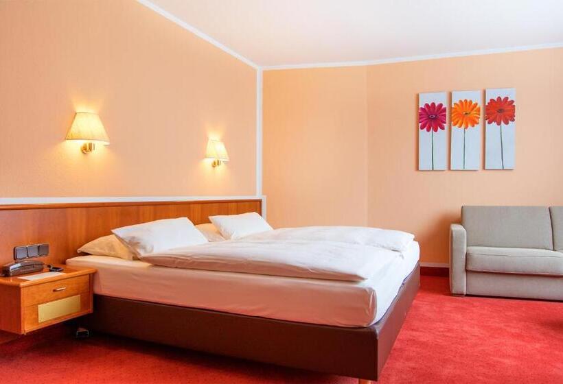 Номер Стандарт, Montana Hotel Mönchengladbach