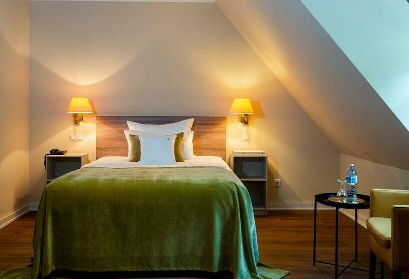 Номер Стандарт Индивидуальный, Romantik Hotel Restaurant Altenberger Hof