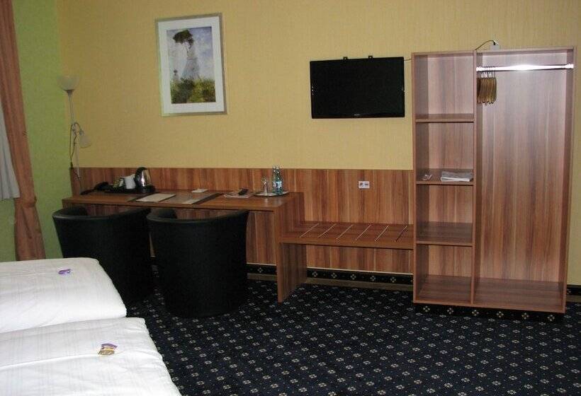 Номер Стандарт, Deutscher Hof