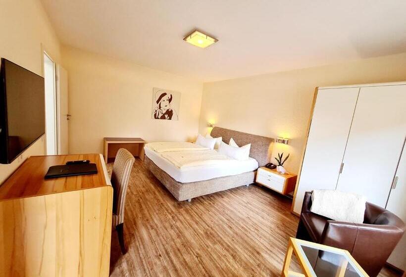 Номер Стандарт, Parkhotel Lippstadt