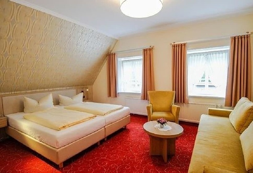 Номер Стандарт, Undeloher Hof