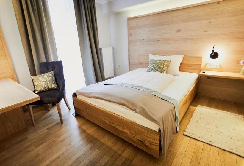 Номер Стандарт Индивидуальный с Балконом, Wellness Natur Resort Gut Edermann
