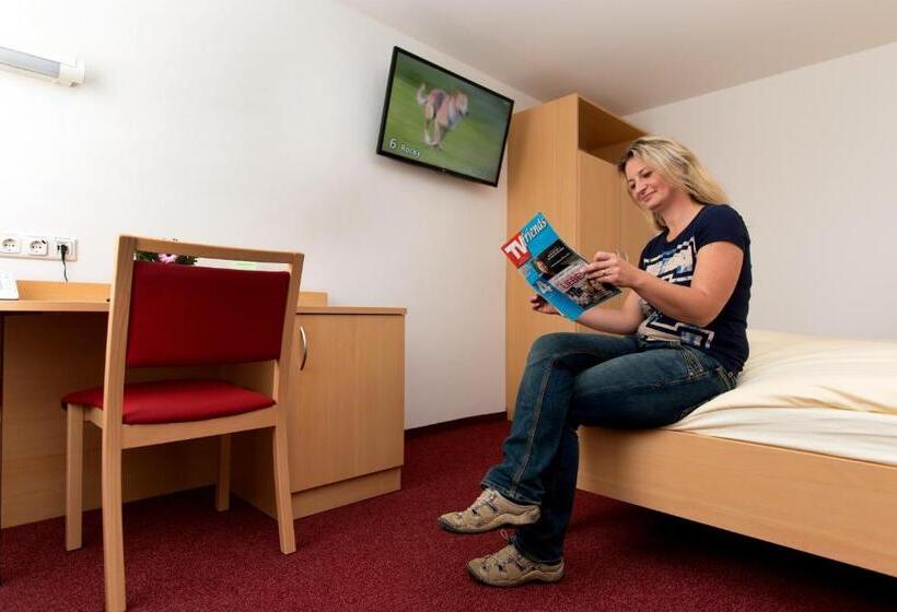 Quarto Familiar, Akademiehotel Jena