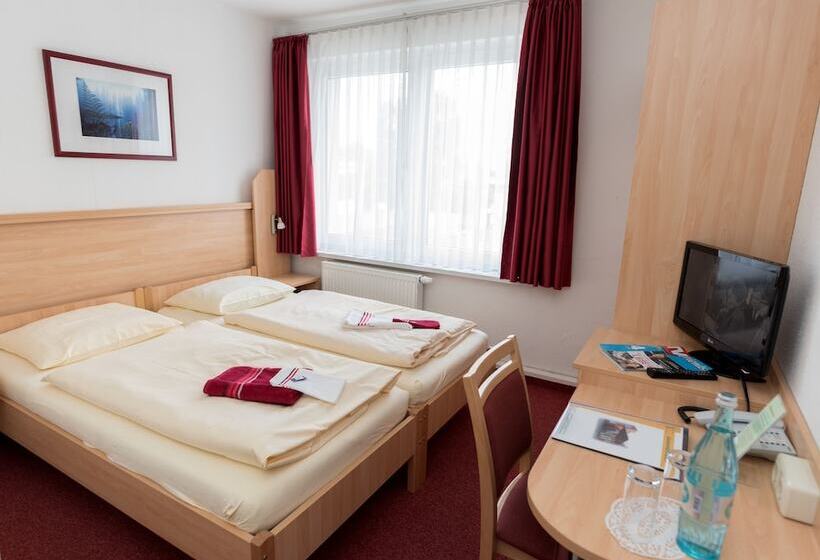 Quarto Estandar, Akademiehotel Jena