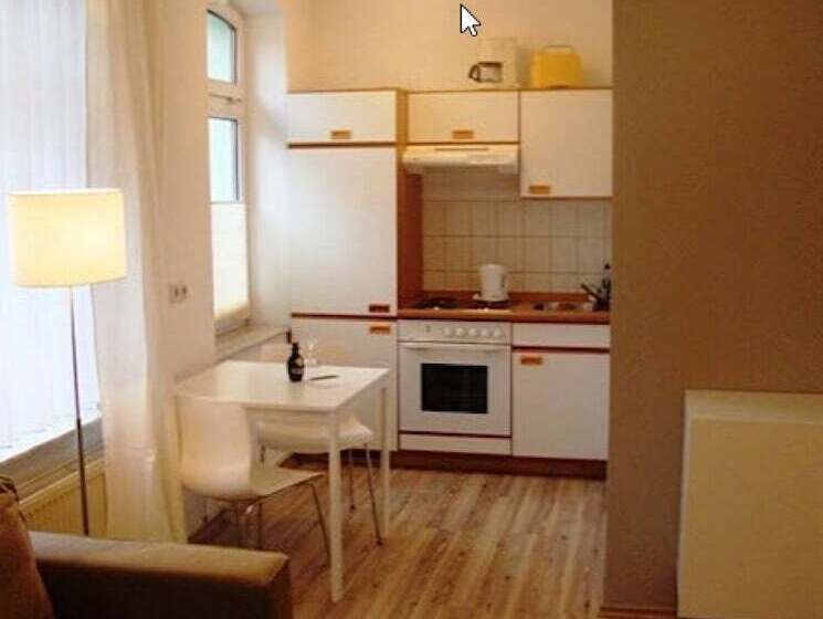 Escritório Estándar, Apartment Hotel Lindeneck