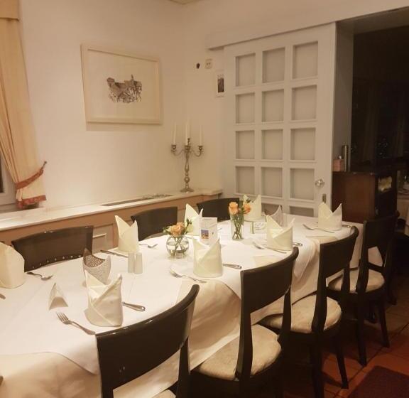 Номер Стандарт, Restaurant Knechtstedener Hof