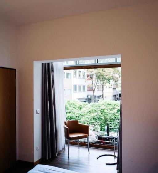 اتاق استاندارد, Lint Hotel Köln