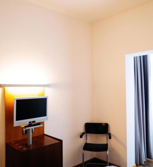 اتاق اکونومی, Lint Hotel Köln