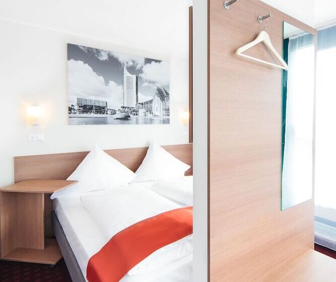 Номер Стандарт Трехместный, Mcdreams Hotel Leipzig