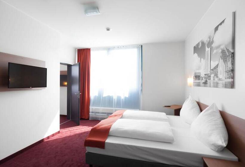 Четырехместный Номер Стандарт, Mcdreams Hotel Leipzig