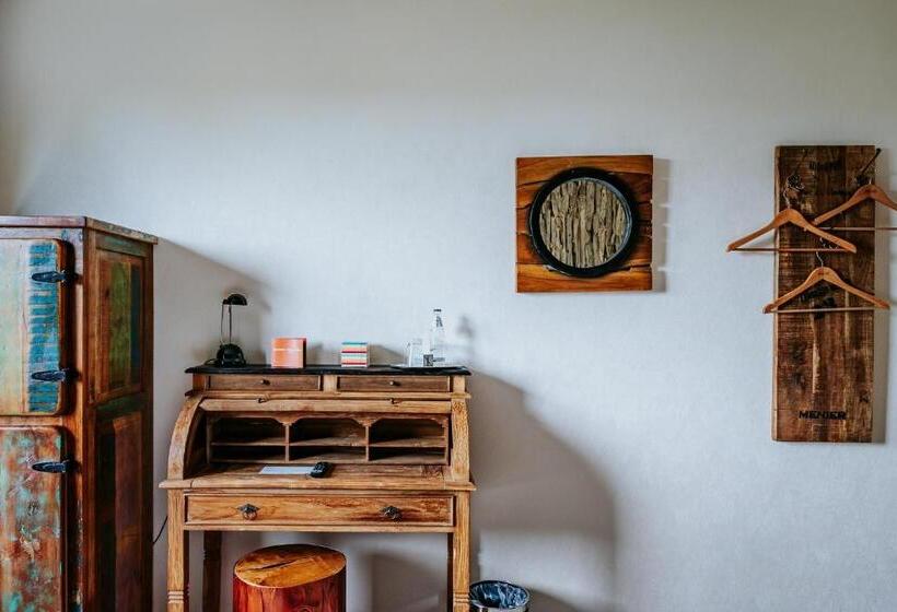 Номер Basic, Robrooks Hotel Garni