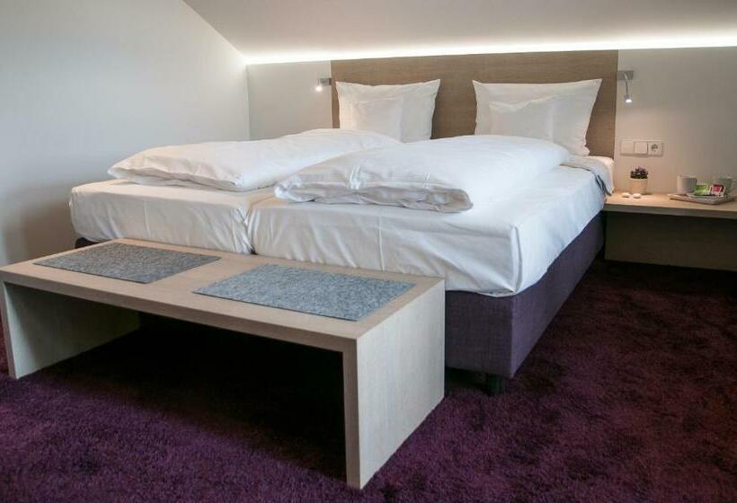 Номер Комфорт, Boutique Hotel Im Weingarten