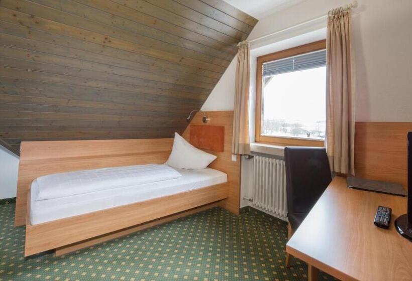 اتاق استاندارد یک نفره, Jägerhaus