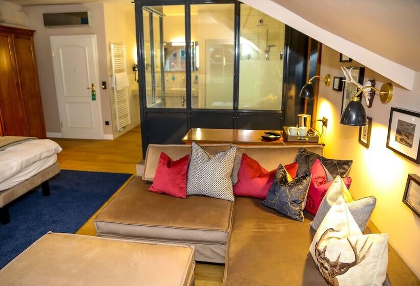 اتاق استاندارد با بالکن, Nordseehotel Kröger