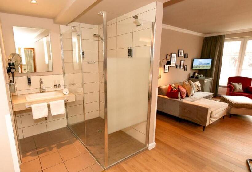 اتاق استاندارد با بالکن, Nordseehotel Kröger