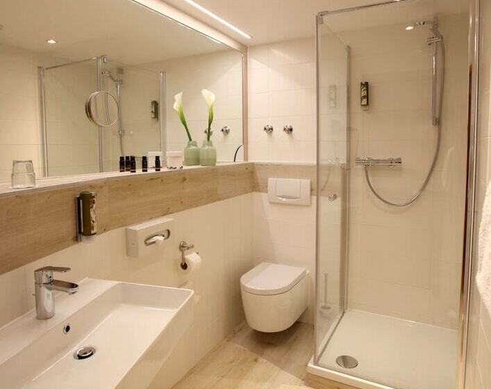 Номер Комфорт, Parkhotel Landau