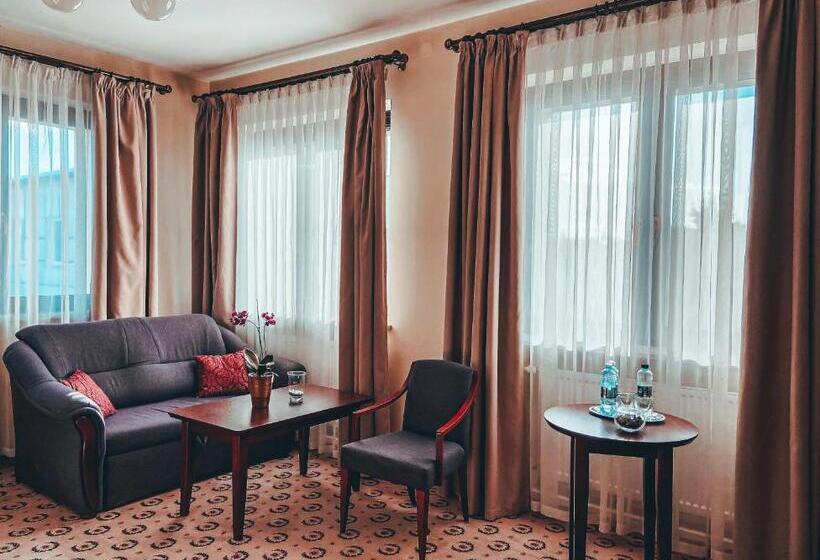 Трехместный Номер Комфорт, Astoria Bed & Breakfast