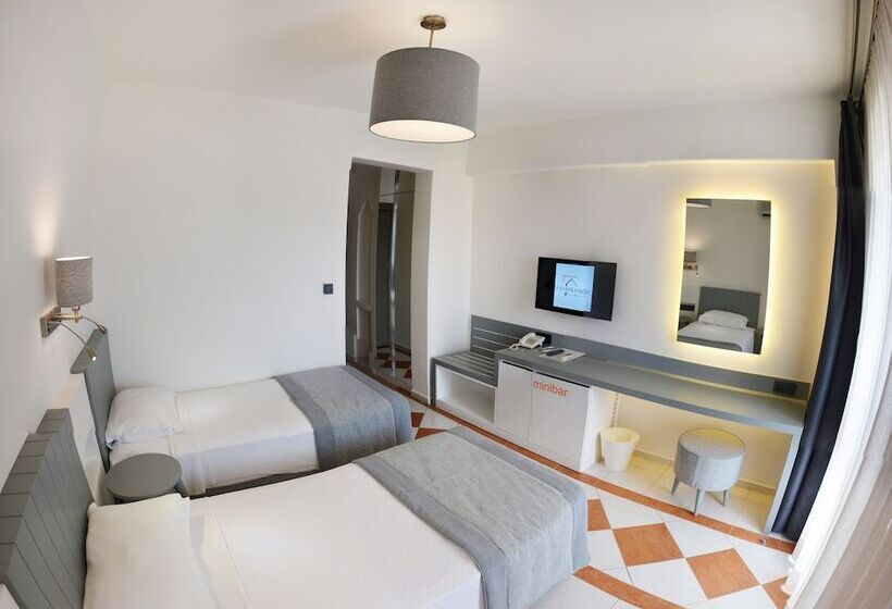 Номер Стандарт с Балконом, Arinnanda Otel