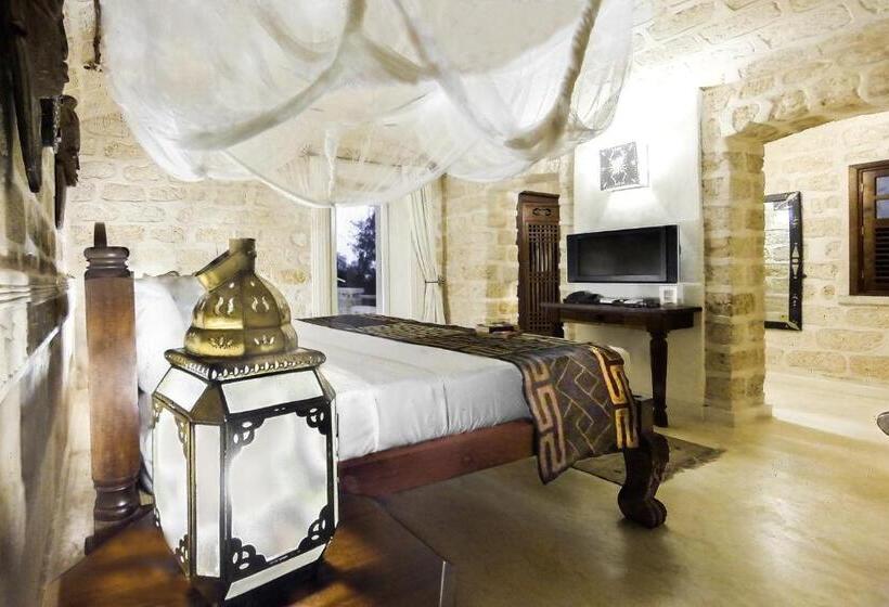 اتاق لوکس با چشم‌انداز دریا, The Charming Lonno Lodge Watamu