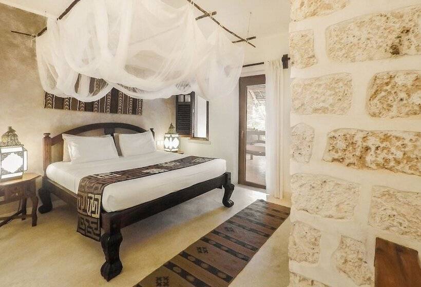 سوییت با چشم‌انداز دریا, The Charming Lonno Lodge Watamu