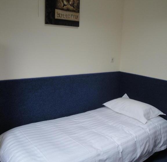 Номер Базовый Одноместный Совместный Санузел, New City Hotel Scheveningen