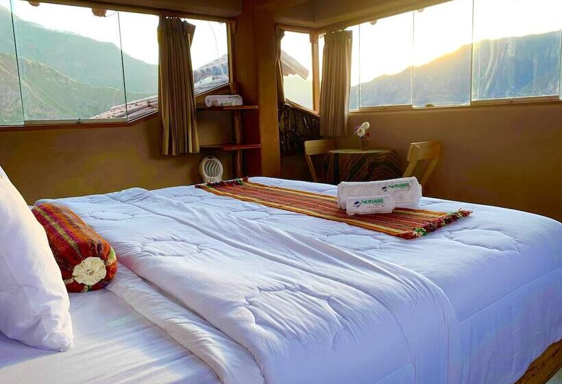 سوئیت با تخت بزرگ, Inkasaire Lodge