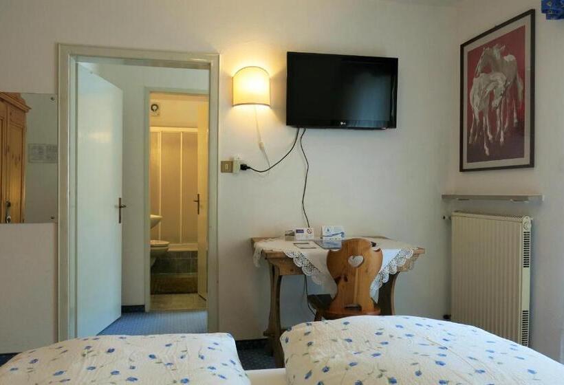 Номер Стандарт Трехместный, Digonera Historic Hotel B&b