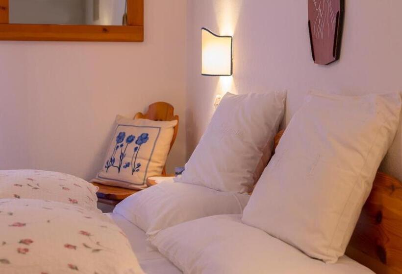 Номер Стандарт Трехместный, Digonera Historic Hotel B&b