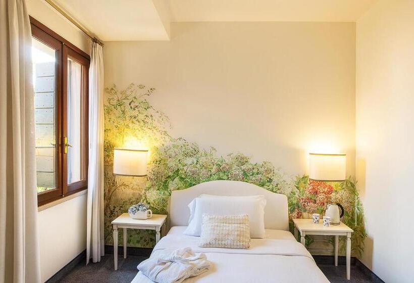 스탠다드 룸 더블 침대, Albergo Al Moretto