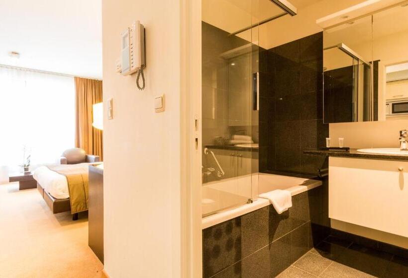 استودیو استاندارد با چشم‌انداز باغ, Diamant Suites Brussels Eu