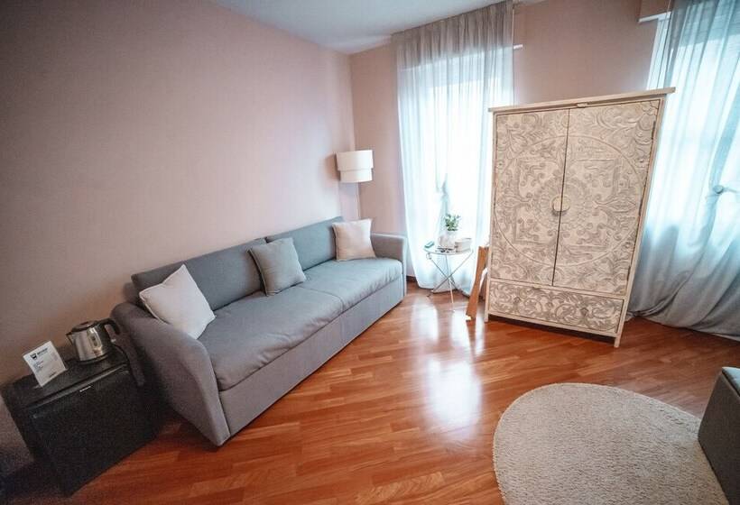 اتاق لوکس سه تخته, Casa Agnese