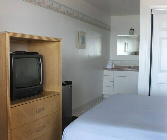 Standard Single Room Single Bed, Sandcastle Beachfront Inn