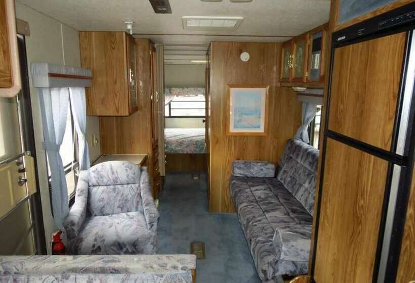 Дом 1 Спальня, Lake Isabella Rv Resort