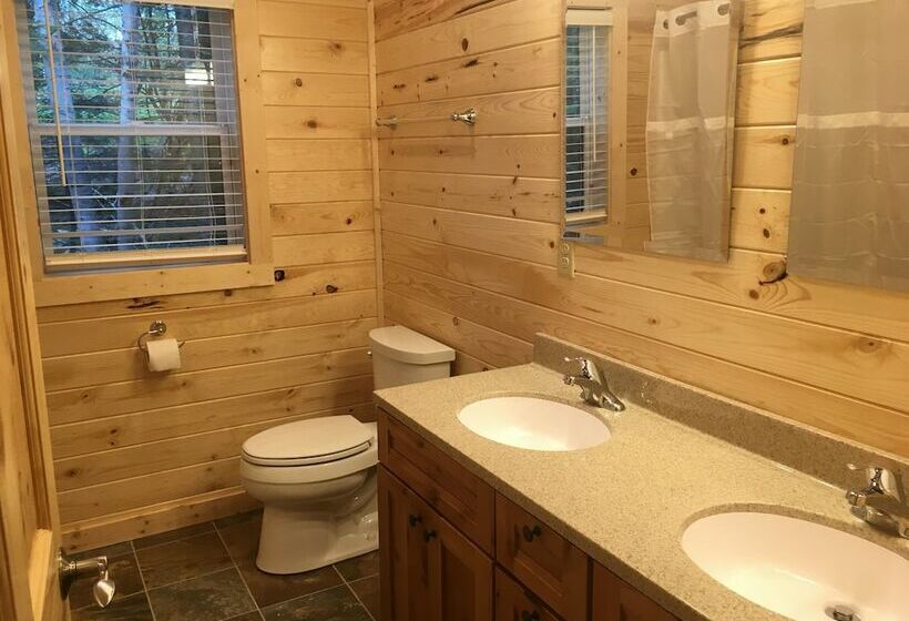 Хижина, Moose Track Adventures Resort