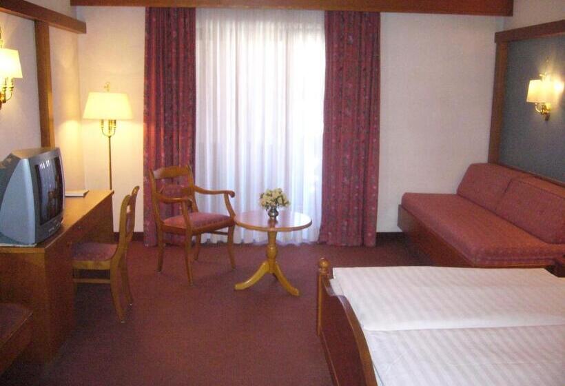 Номер Стандарт Трехместный, Alpenhotel Pfaffenwinkel